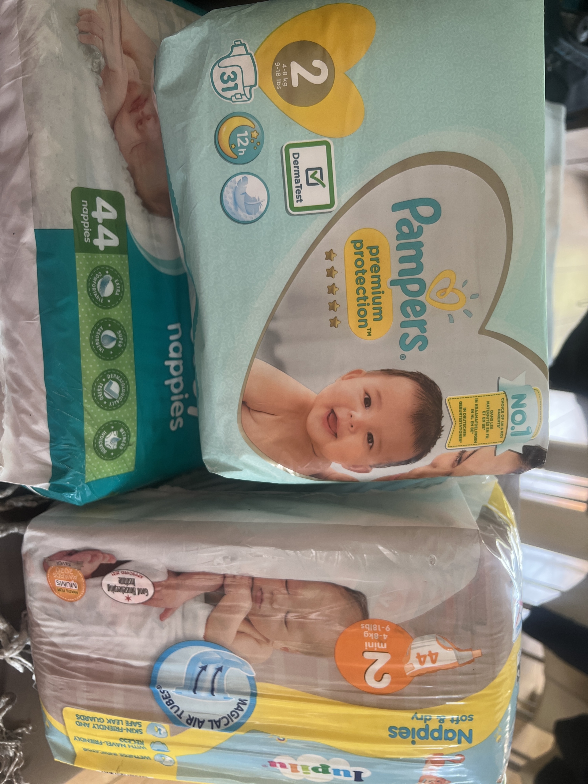 pampers aloes