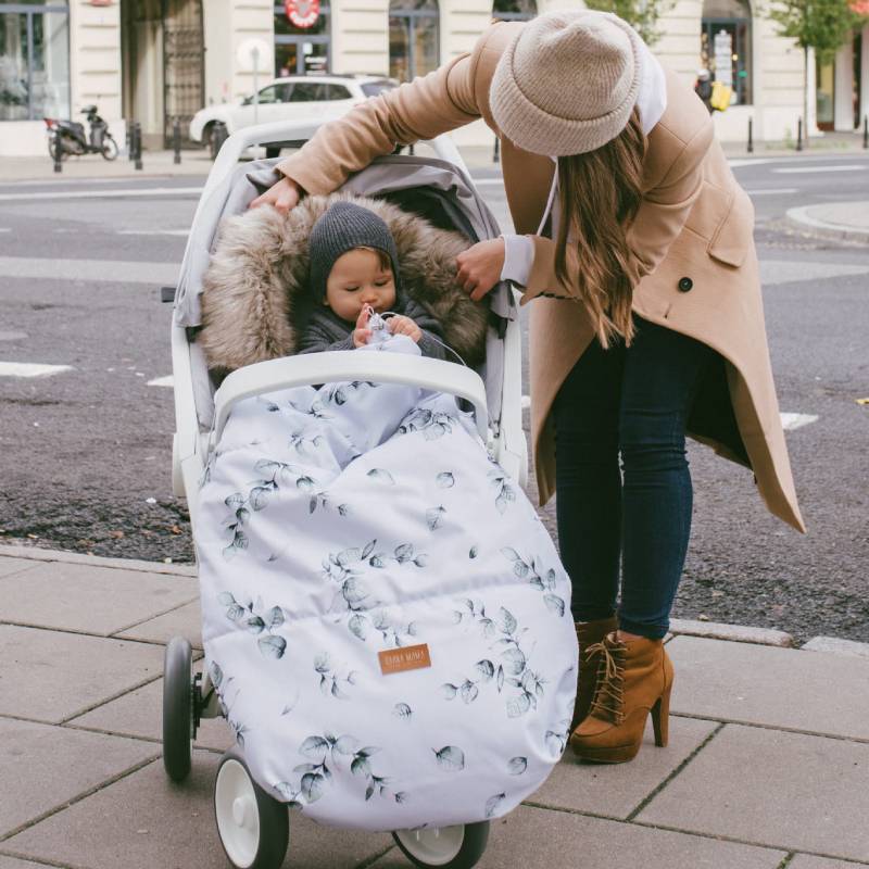 chusteczki nawilżane pampers sensitive cena rossmann