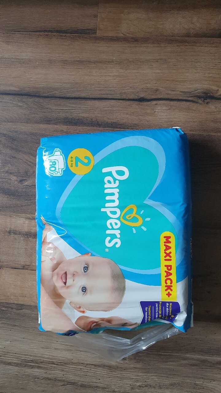 zabraniecka pieluchy pampers