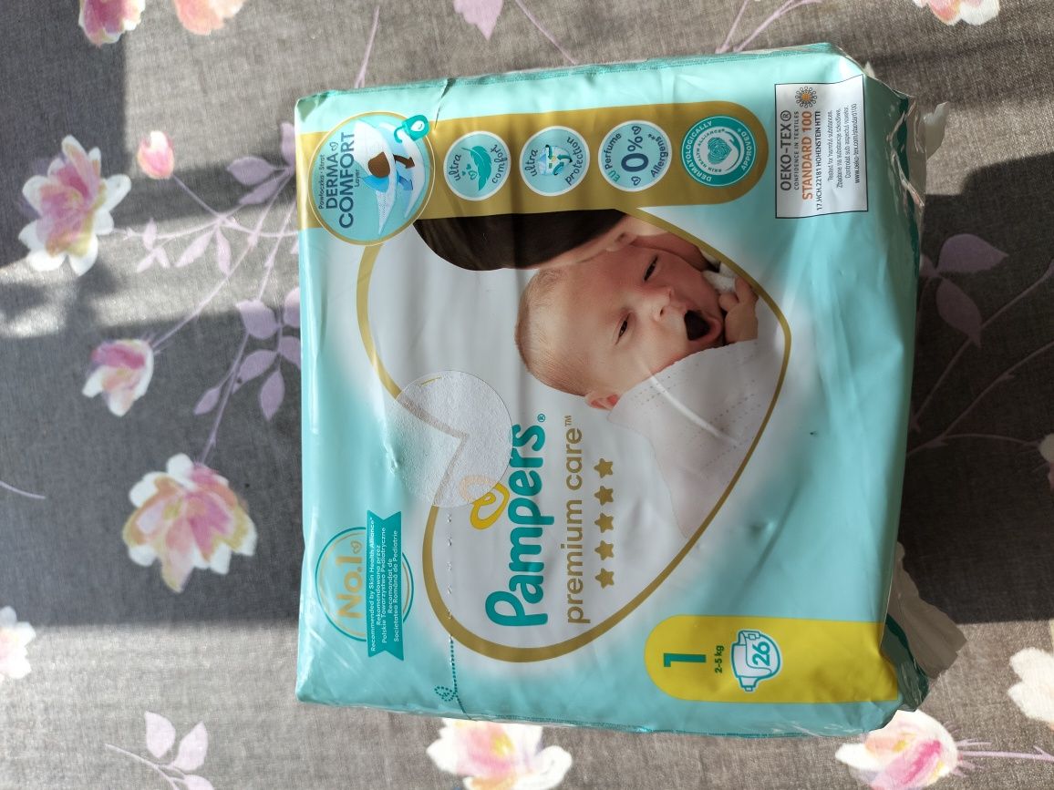 biedronka chusteczki pampers sensitive